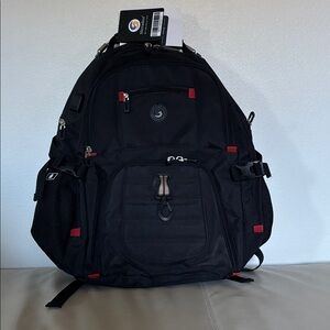 NWT Shrradoo Travel Backpack Black